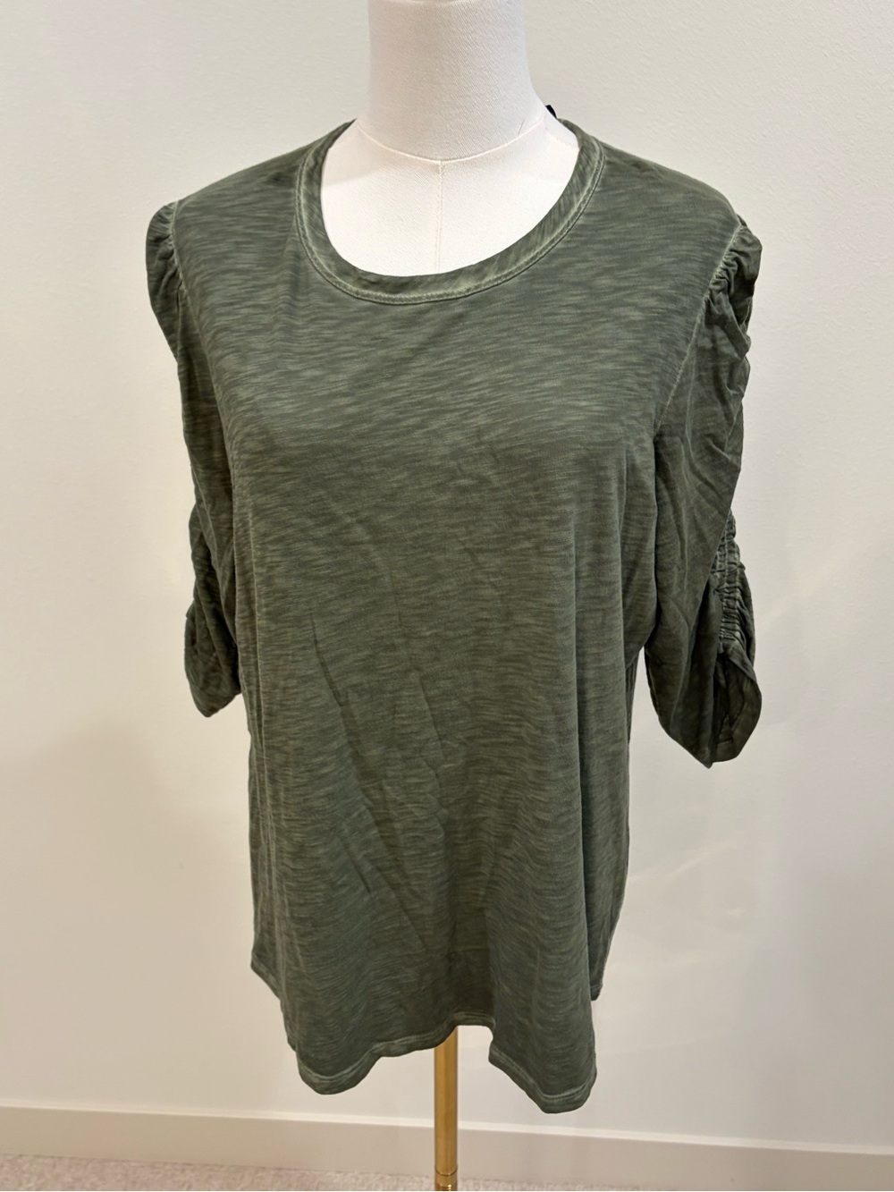 Veronica Beard Green Ruched Sleeve Top